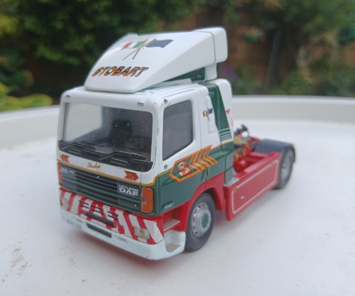 Corgi scale leyland daf - corgi,