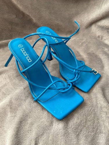 Boohoo size 37 womens - uk,