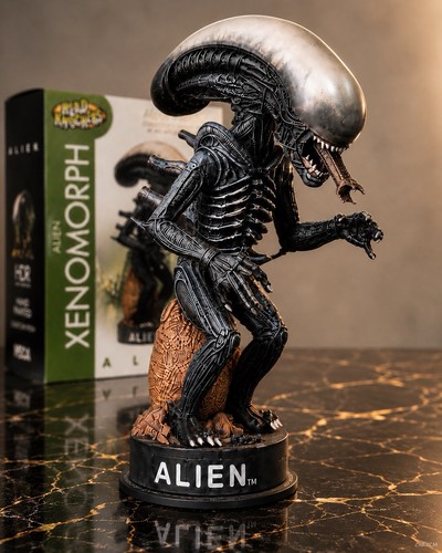 Neca alien xenomorph head - neca,