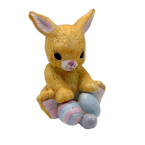 Bunny rabbit figurine - bunny,