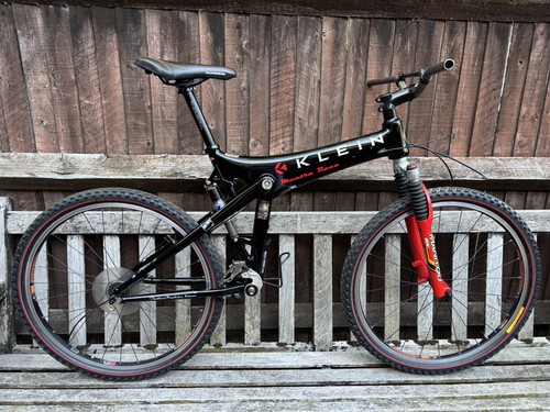 Klein mantra race - mantra,