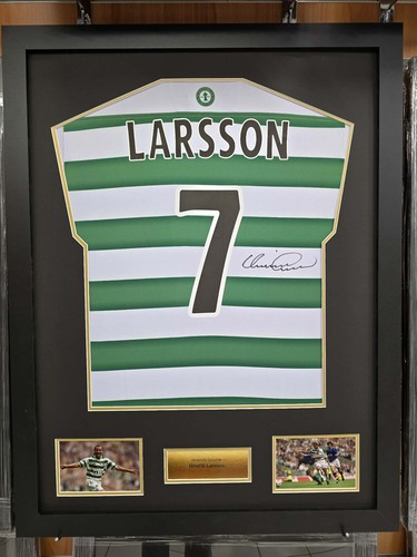 Henrik larsson signed framed - henrik,