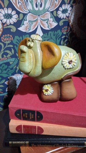 Vintage elephant money box - elephant,