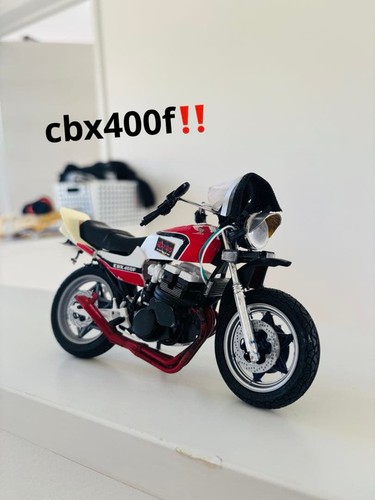 Cbx plastic model - cbx, family