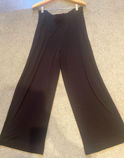 VINTAGE JEAN MUIR ESSENTIALS