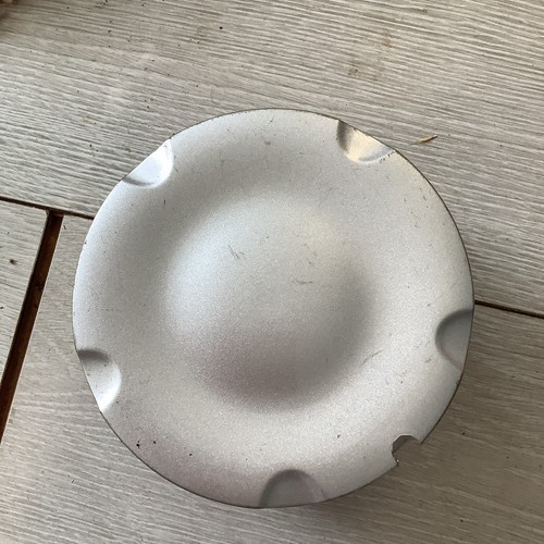 Renault wheel centre cap - ,