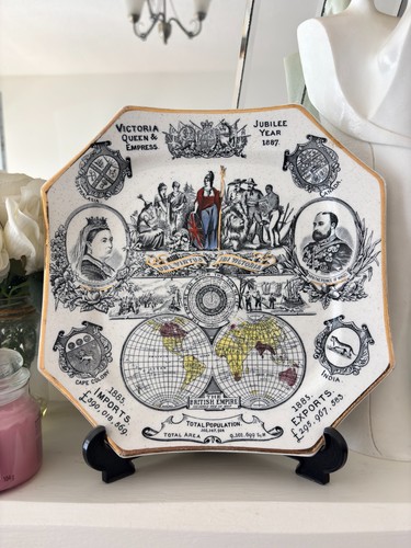 Queen victoria golden jubilee - golden,