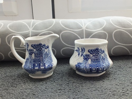 Sadler blue willow pattern - sadler,