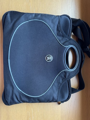 Crumpler black laptop - laptop, carry