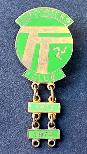 Motorcycle pin badge isle - isle, of