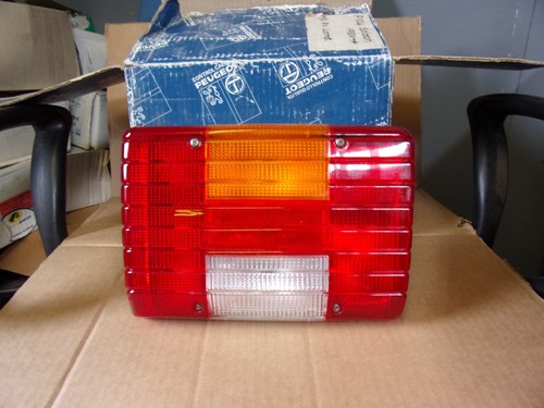 Rear light fits - light, peugeot