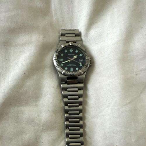 Accurist quartz sport analogue - sport,
