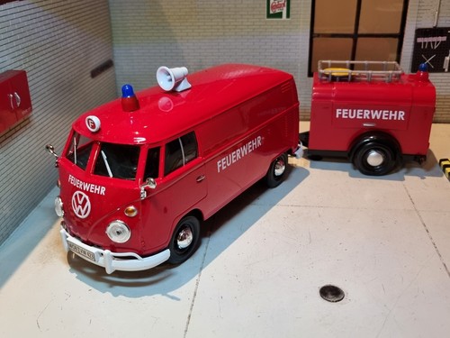 Red fire engine - engine, type