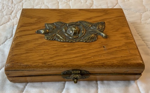 Vintage small wood trinket - small,
