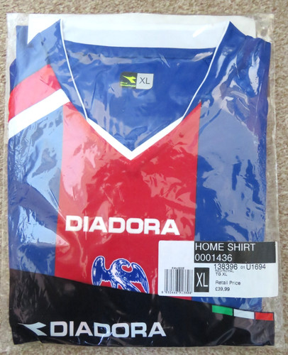 Bnwt crystal palace 2005 - crystal,