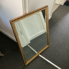 BEAUTIFUL ORNATE FRAME WALL HANGING BEVEL EDGED MIRROR 26” X 20” 