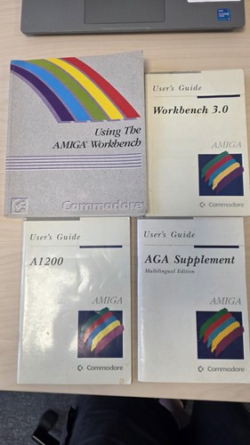 Commodore amiga a1200 manual - amiga,