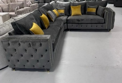 Brand new layla chesterfield - brand,