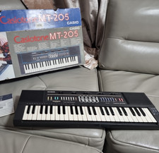 Vintage Casio Casiotone MT-205