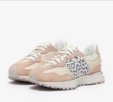 New Balance 327 Flat Taupe