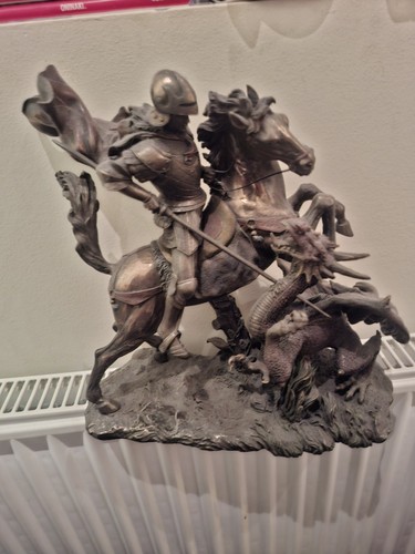 Saint george slying - slying, dragon