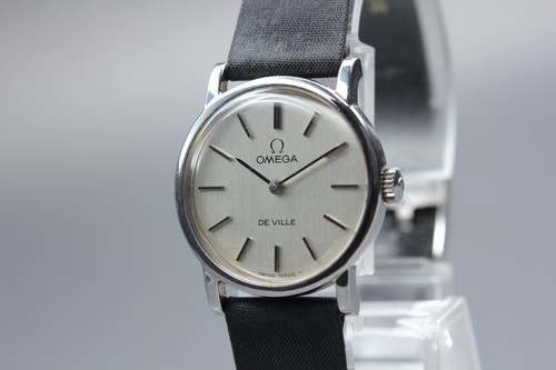 Vintage 1973 near mint - mint, omega