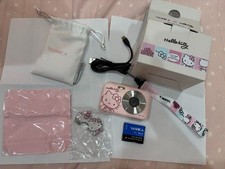 YASHICA Compact Digital Camera