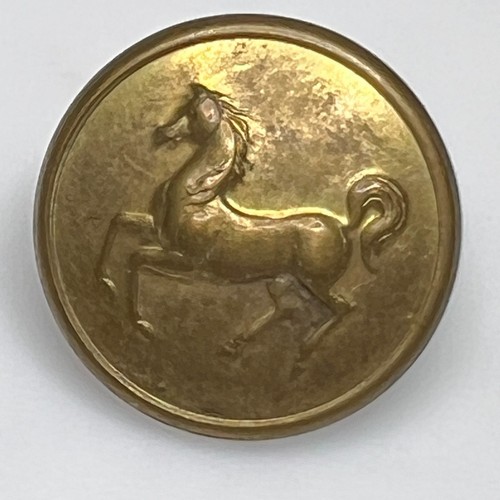 Antique livery button rearing - livery,
