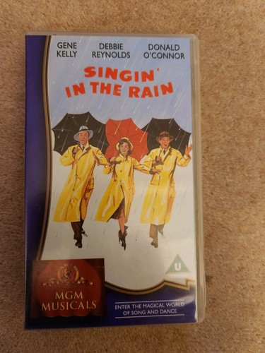 Singin the rain - "singin', rain".
