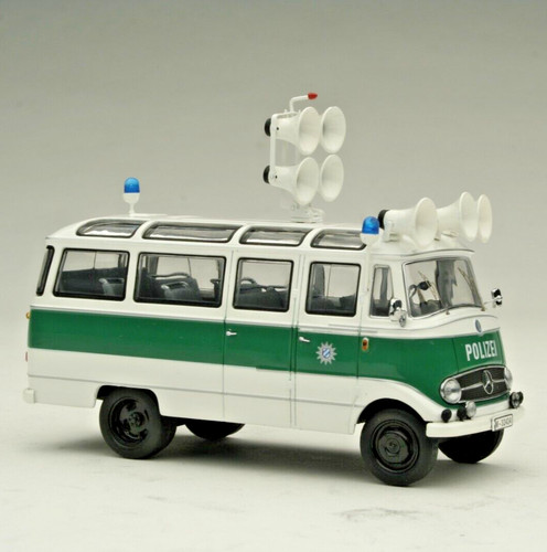 Schuco mercedes benz - 1:43, o
