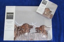 Set 6 Place Mats & Matching