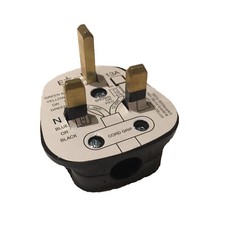 5AMP UK 3 PIN FUSED BLACK