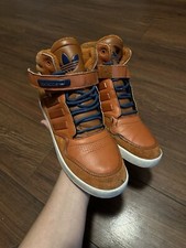 Size 11 - adidas AR 2.0 Winter