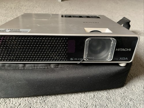 Hitachi cpx5 xga 3lcd - xga,