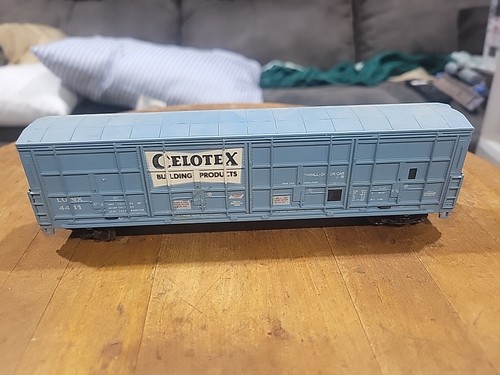 Train car celotex lunx 4411 - ho,