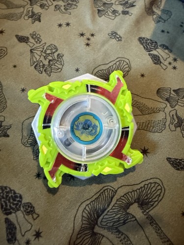 Beyblade dragoon storm - dragoon, s