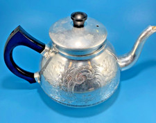 Vintage Swan Brand The Carlton 6 cup Teapot Aluminum Bakelite Handle (England)