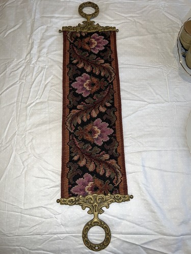 Tapestry wall art - tapestry, servants