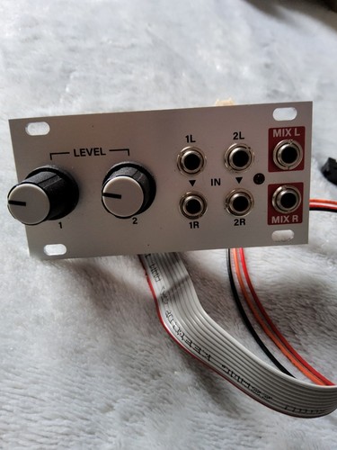 Intellijel stereo mixer - mixer, 1u