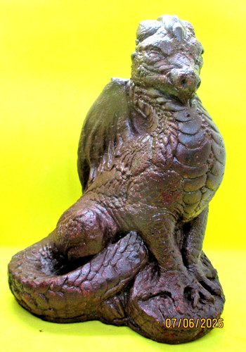 Dragon garden ornament 23cm - dragon,