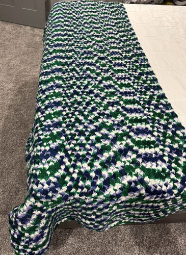Crocheted vintage bed - crocheted, runner