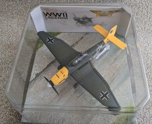Corgi scale die cast - 1/72, die-cast