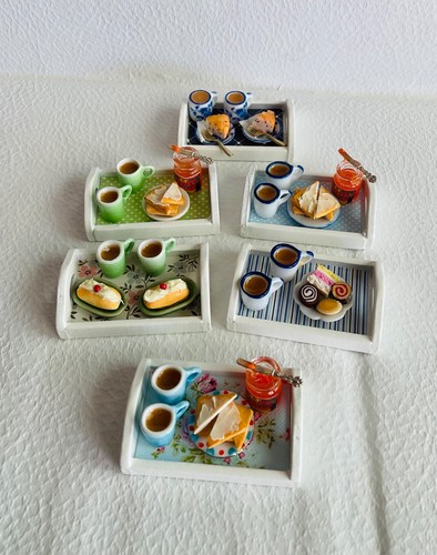 Dolls house scale - dolls, 1:12