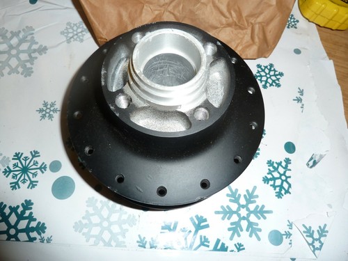 Suzuki rm50 rear hub nos - suzuki,