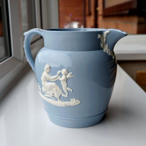 Wedgwood embossed blue queen - wedgwood,