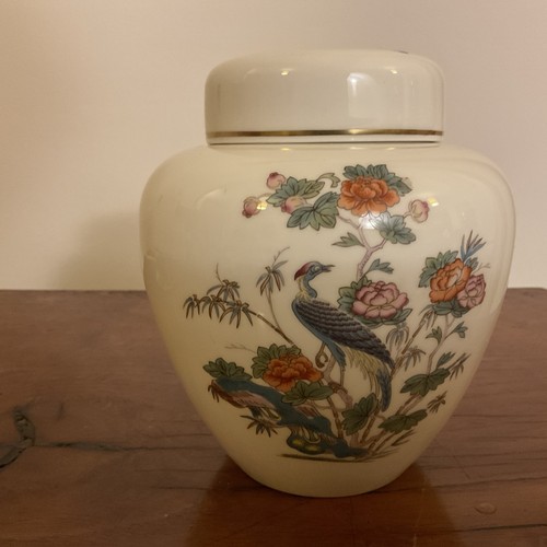 Wedgwood kutani crane - kutani, lidded