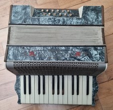 Mastertone Vintage Portable Harmonium Accordion, Ornate Design