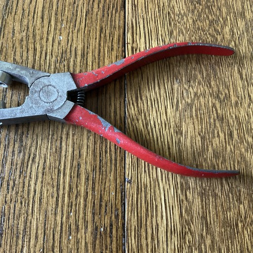 Eyelet press pliers vintage - eyelet,