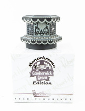 ROBERT HARROP 'MONOCHROME MUSIC BOX' CAMBERWICK GREEN FIGURE CGMC10, BOXED