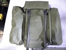 CLANSMAN UK/PRC 319 MANPACK RADIO (SF) WITH ACCESSORIES ( NOT TESTED )